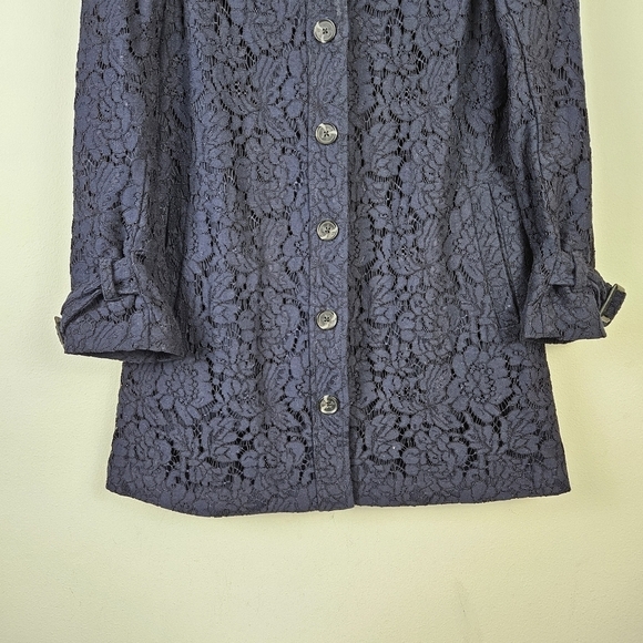 Cupcakes and Cashmere Aldean Blue Lace Jacket Navy Size Medium - Picture 2 of 8